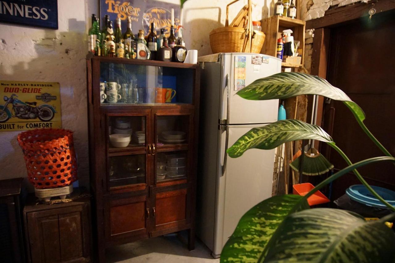 Отель 27 Concubine Lane Ипох Экстерьер фото